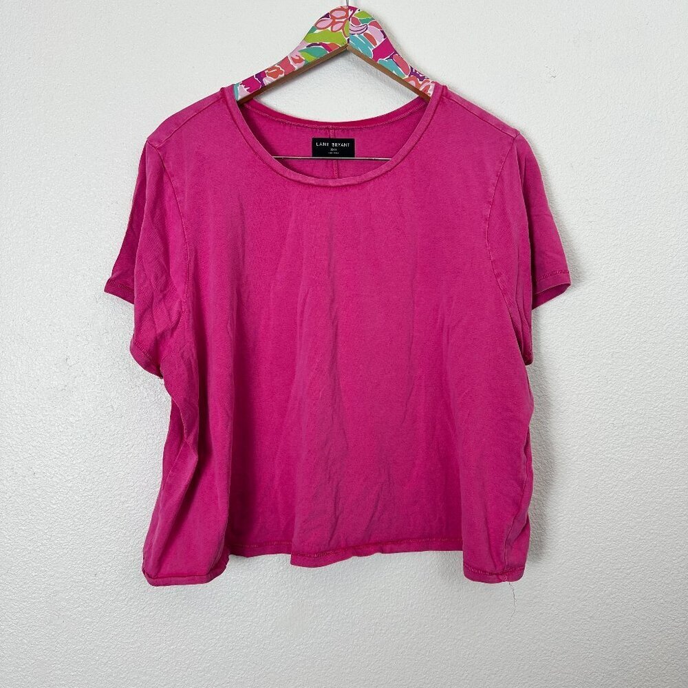 Lane Bryant pink crop tee size 22/24 // 3545